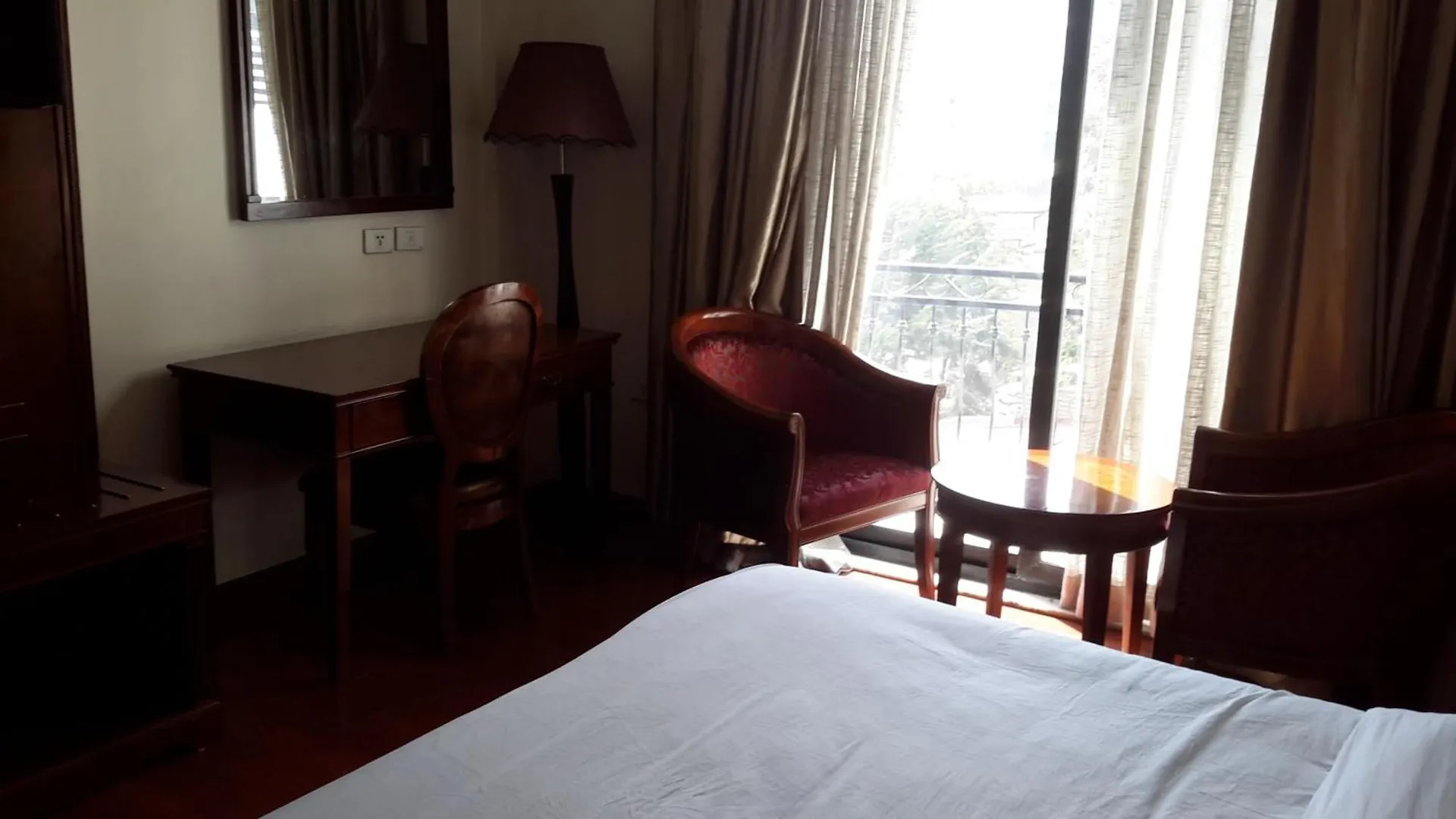 Ft Hotel