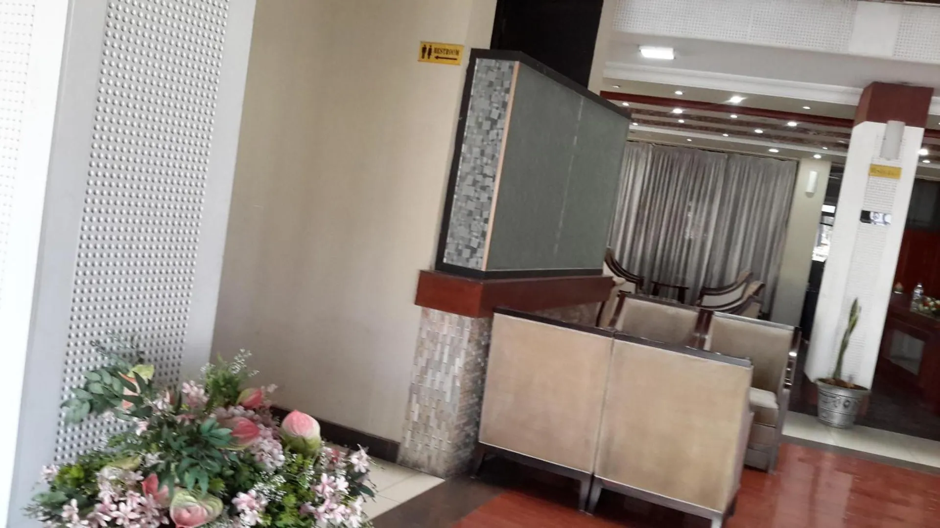 Ft Hotel